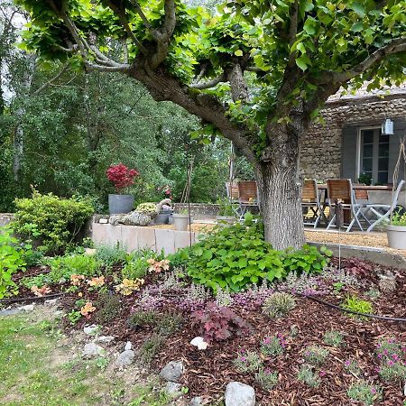 Mas Lou Parpaioun Bed and Breakfast Crestet Exteriör bild
