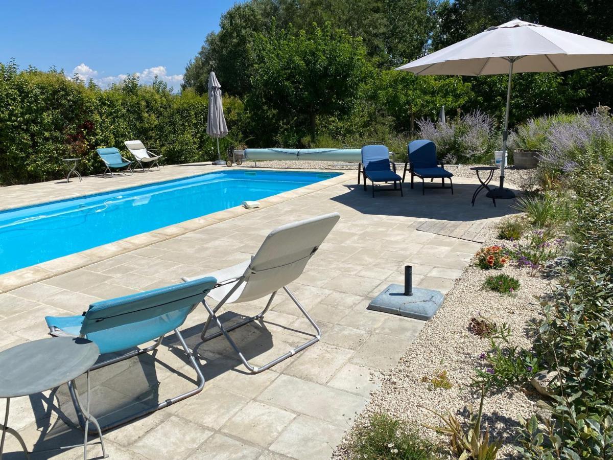 Mas Lou Parpaioun Bed and Breakfast Crestet Exteriör bild